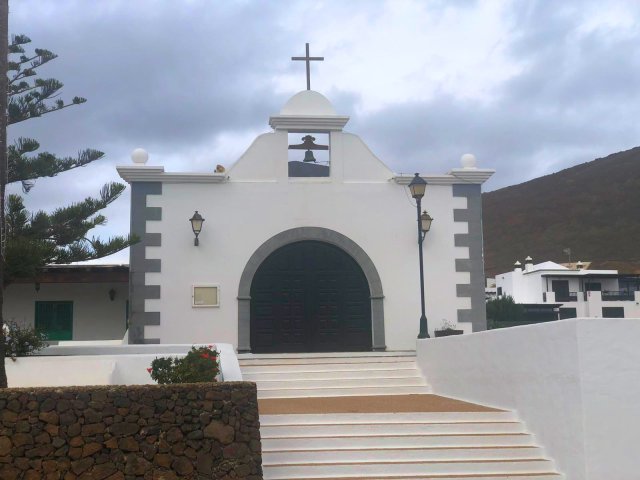Die Dorfkirche in Conil