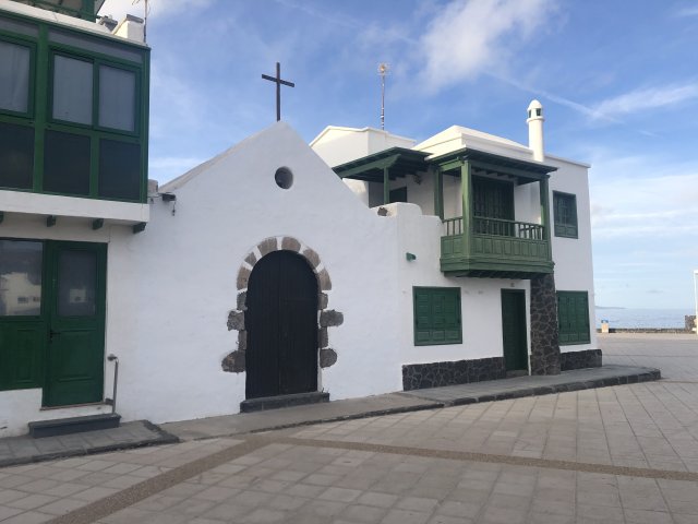 Caleta de Famara, Iglesia del Sagrado Corazón de María